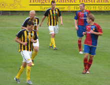 Brønshøjs Mads Ibenfeldt, Rasmus Minor Petersen, Lasse Fosgaard og Mikkel Jensen i udekampen mod Næstved 12. september 2010 (foto: T. Brygger)