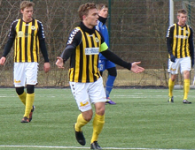 Brønshøjs Jesper Christjansen, Pierre Kanstrup og Mark Leth Pedersen i Hvepsenes træningskamp ude mod Elite 3000 Helsingør 10. marts 2012. Foto: Thomas Brygger.